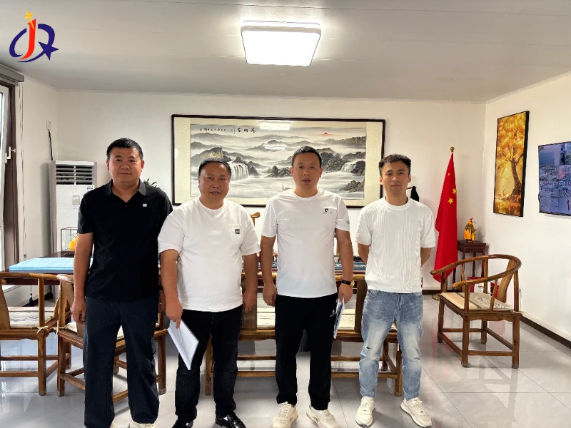 Jinqi Mining Machinery úspěšně podepsala projekt spolupráce pro rýžovací zlatý důl v Myanmaru.